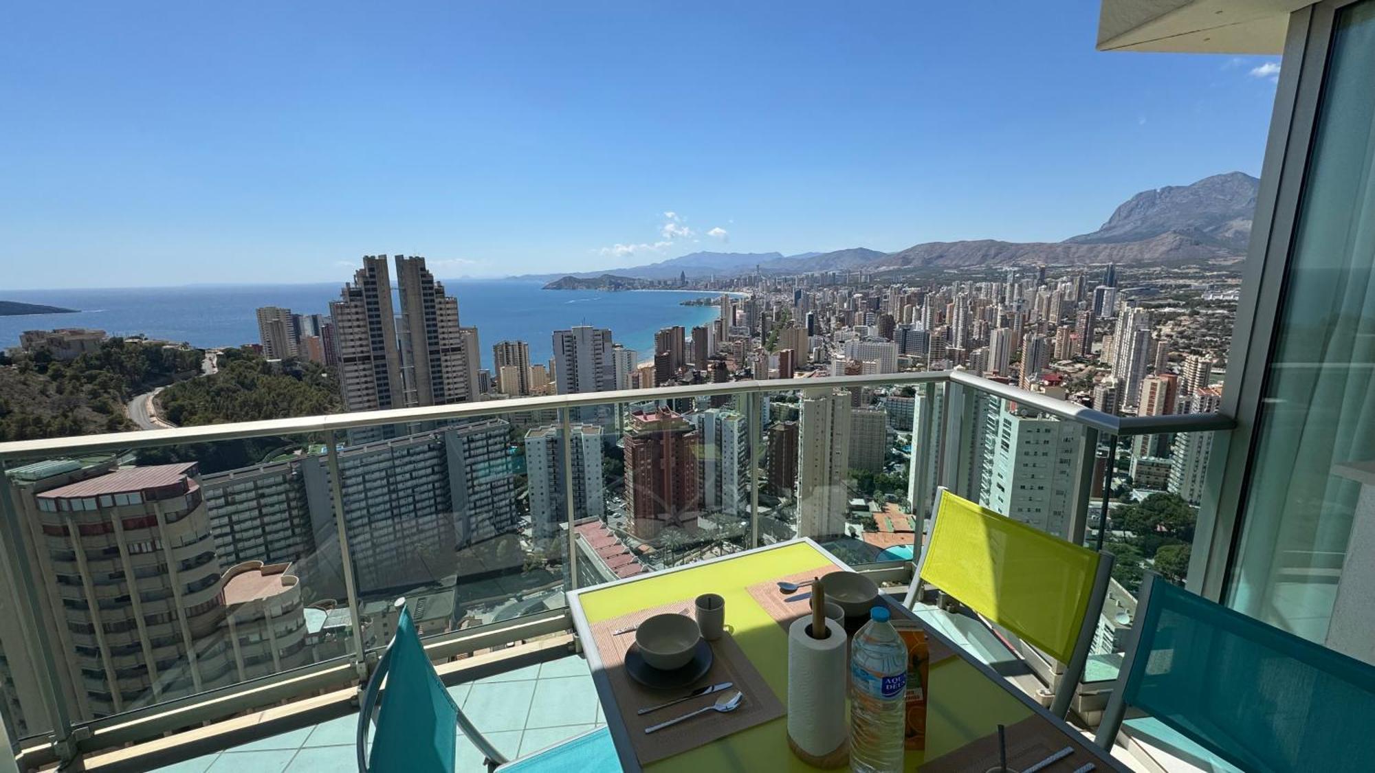 2-Bedroom Apartment With Sea Views Benidorm Exterior photo